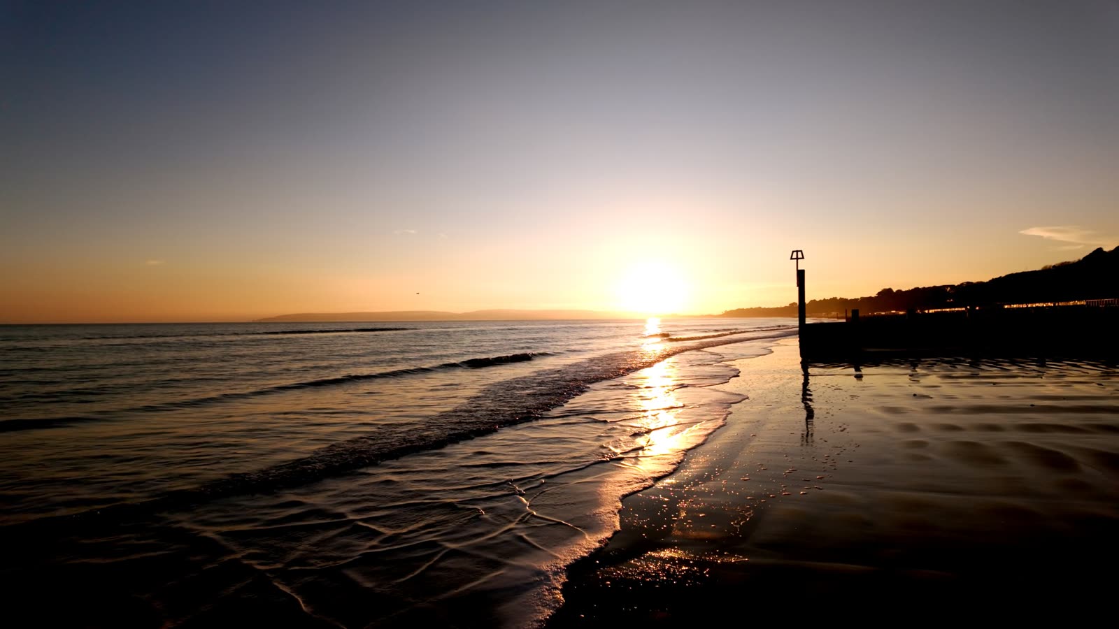 The groynes, mid-beach — Bournemouth
