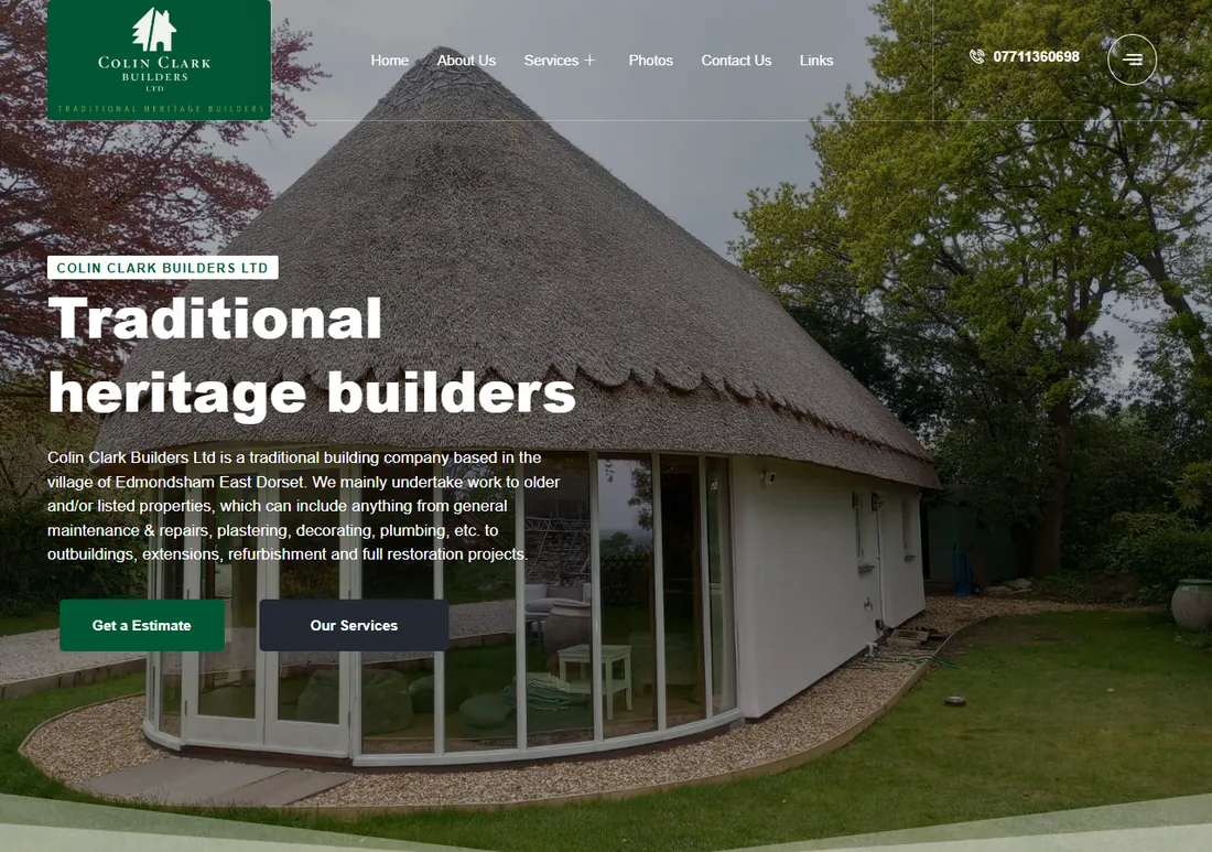The old colinclarkbuilders.co.uk homepage: a dated WordPress theme with a grey header and stock-style layout