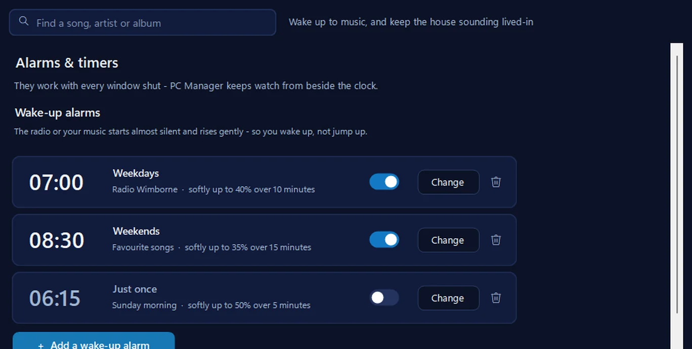Alarms and timers in 365 PC Manager: wake-up alarms at 07:00 on weekdays with Radio Wimborne, 08:30 at weekends and 06:15 just once, each rising softly